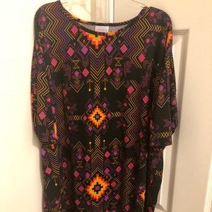 Black Aztec Pattern Irma Size Medium
